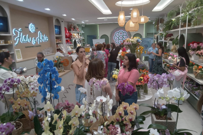 Câmara da Mulher de Apucarana realiza primeiro 'Happy Hour de Negócios' do ano