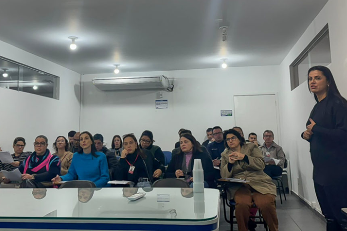 Encontro preparatório reúne facilitadores para oficinas temáticas na elaboração do Plano Municipal de Saúde 2026-2029